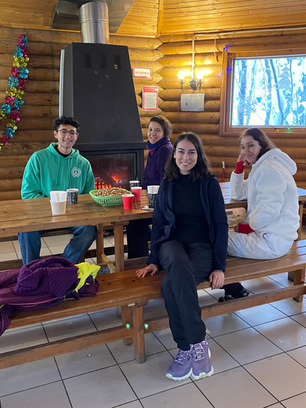 Noel Babanın Köyündeyiz Sanki