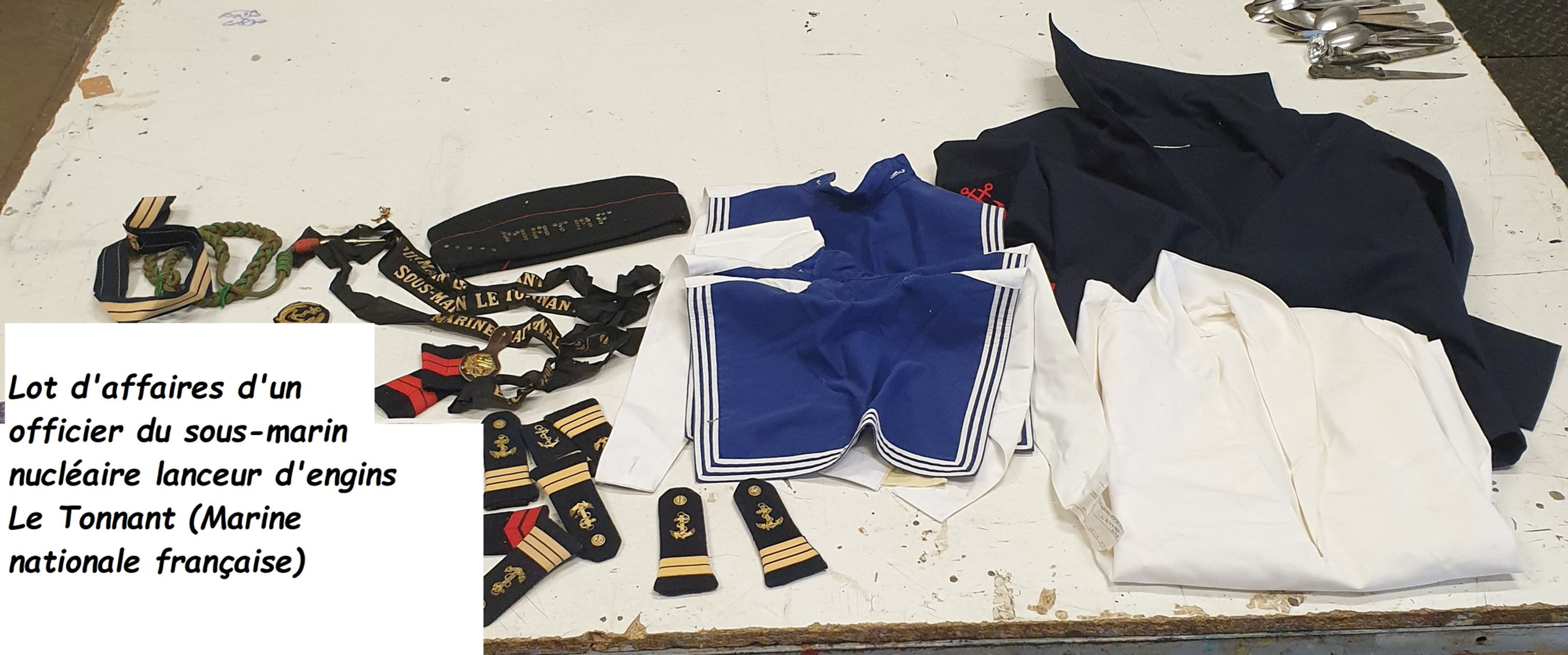 Lot Sous-marin nucléaire lanceur d'engins Le Tonnant Maine national française