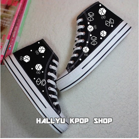 Thumbnail: EXO Black Many Logo High Top Canvas Shoes