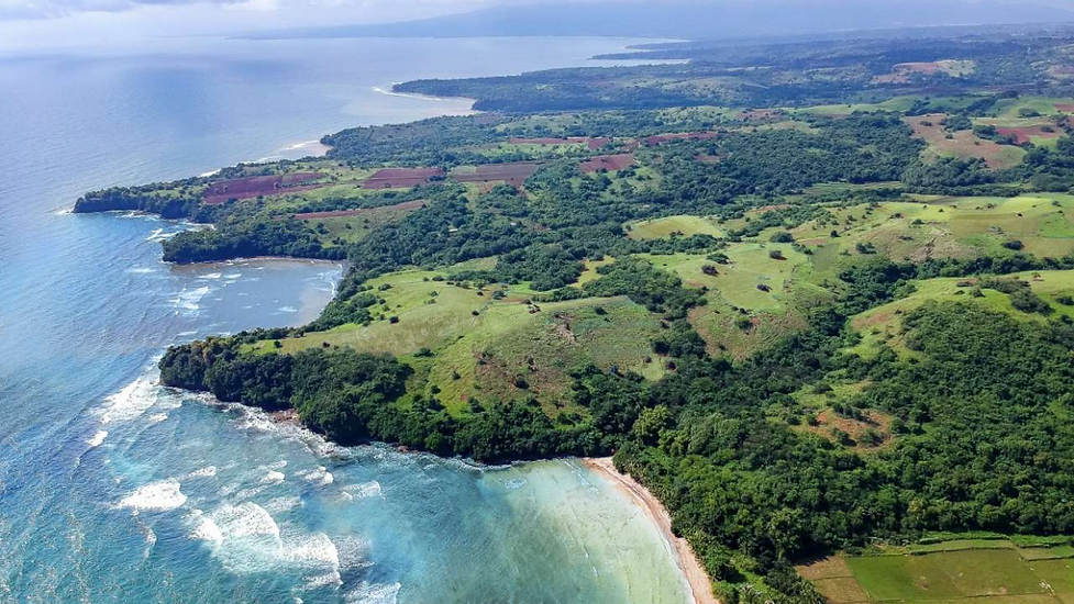 Beach Lot in the Philippines, Houses in the Philippines, Camaya Coast - Beach Lot and Cond