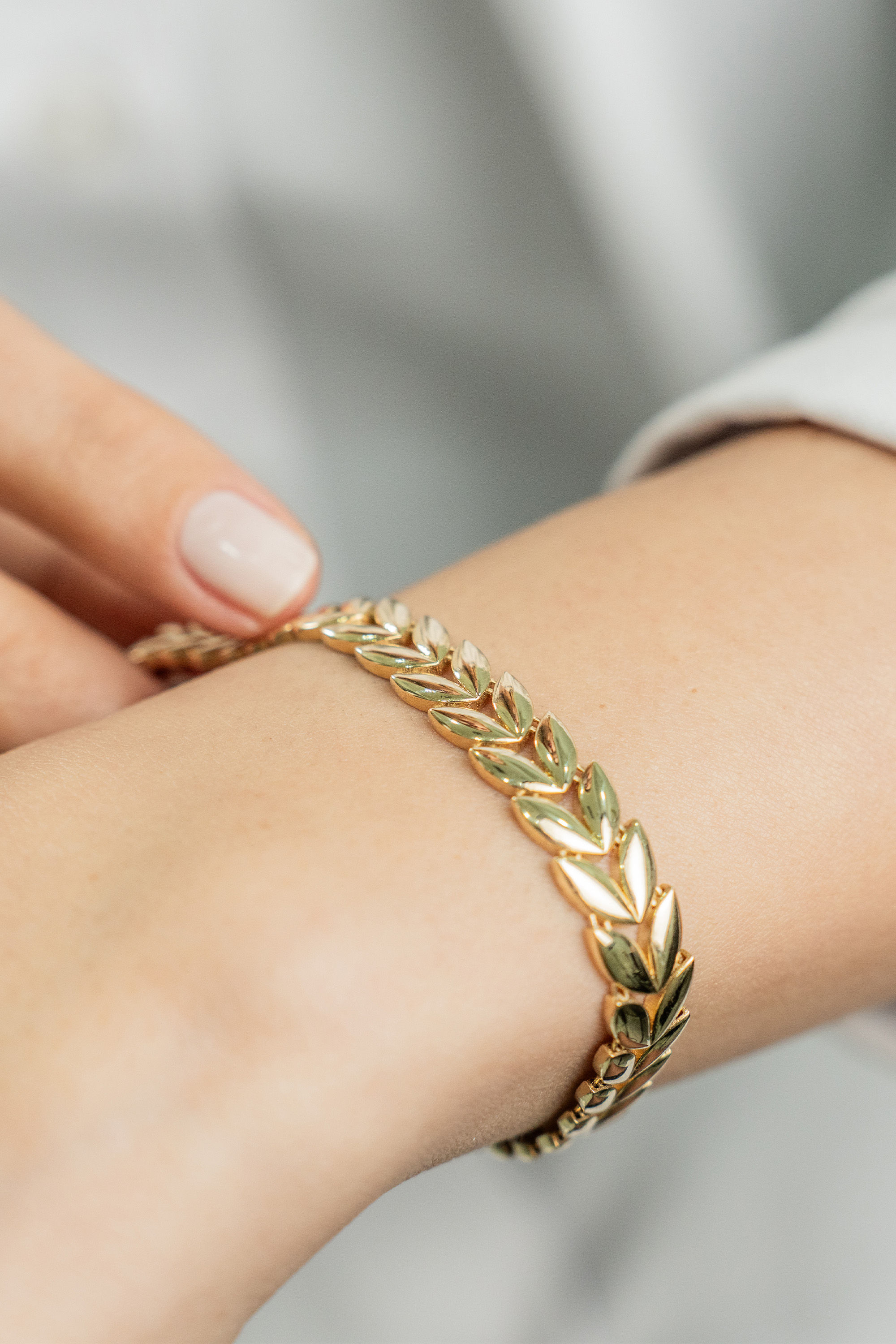 Altın Yaprak Desenli Bileklik - 14 Ayar, 8 Gram