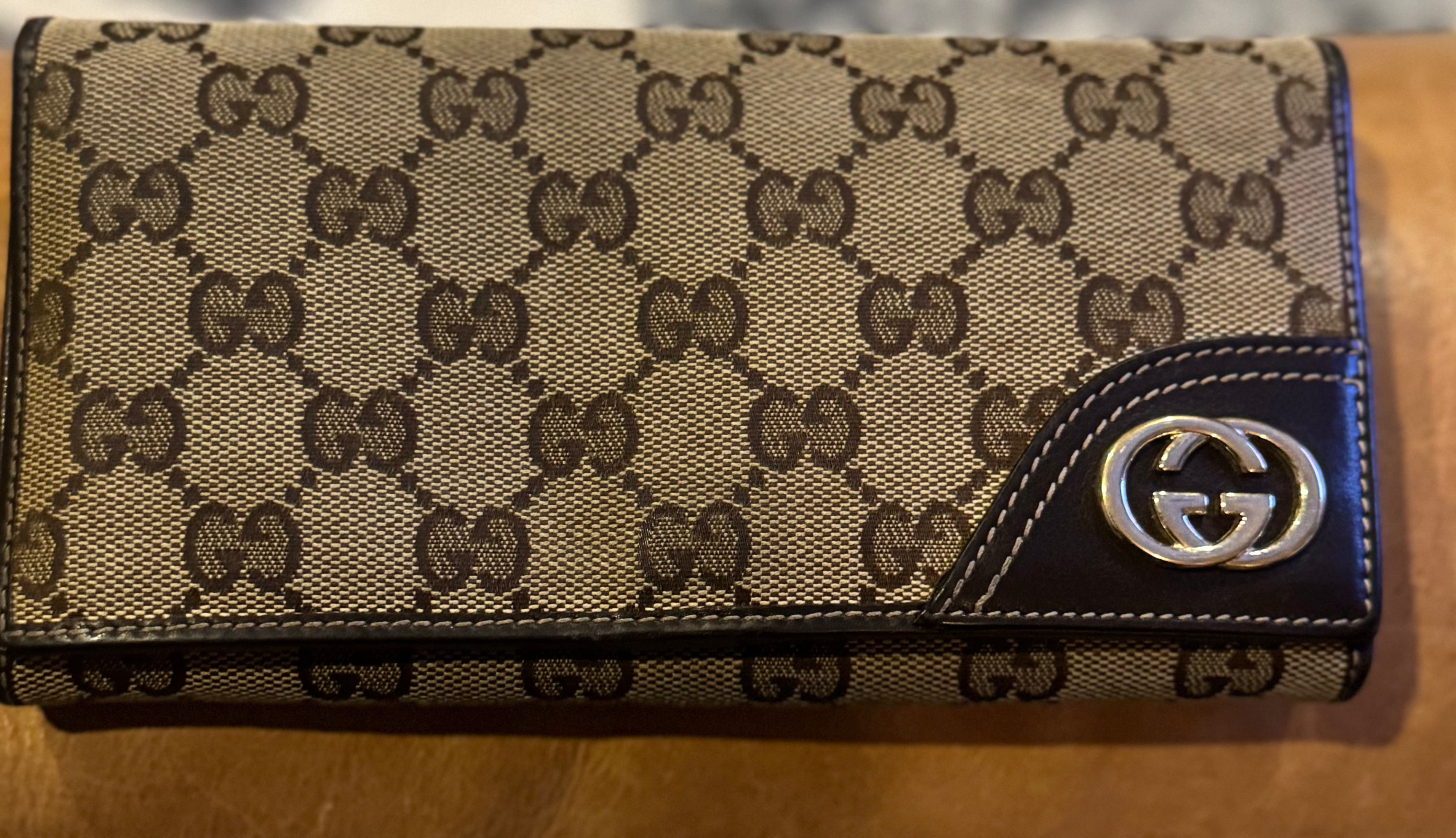 Vintage Gucci Leather/Fabric GG Supreme Long Wallet