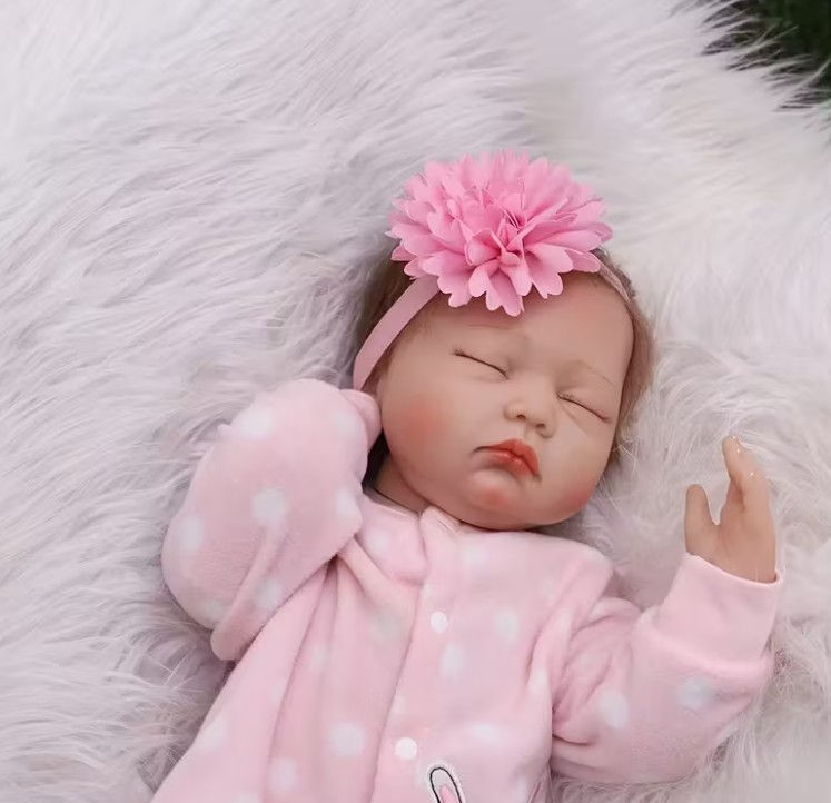 Thumbnail: Realistic Dolls Reborn 22 Inch 55cm Baby Reborn Soft Girl