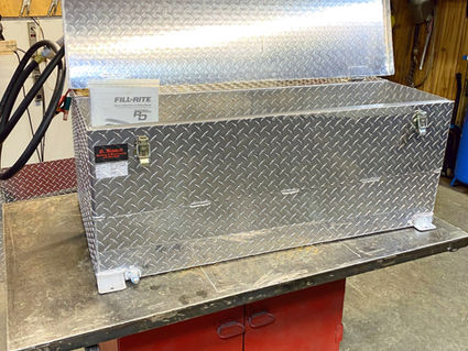 Tool Box Transfer Tank
Combo Tank
Fuel Transfer Tank
D. Riddell Welding & Fabrication