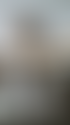 Finn Wolfhard coloca suas influências britânicas em evidência no novo álbum 'Fire From The Hip'