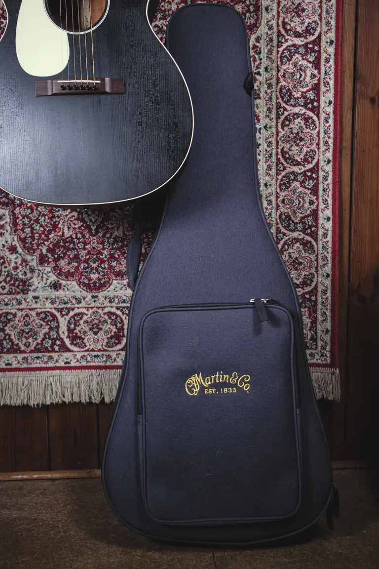 Thumbnail: Martin 000-17E Black Smoke left-handed acoustic guitar with gigbag