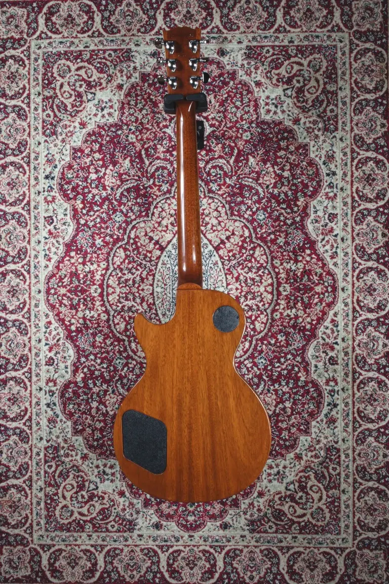 Gibson Les Paul Standard ’60s – Trans Amber (2018) FULL rear VIEW