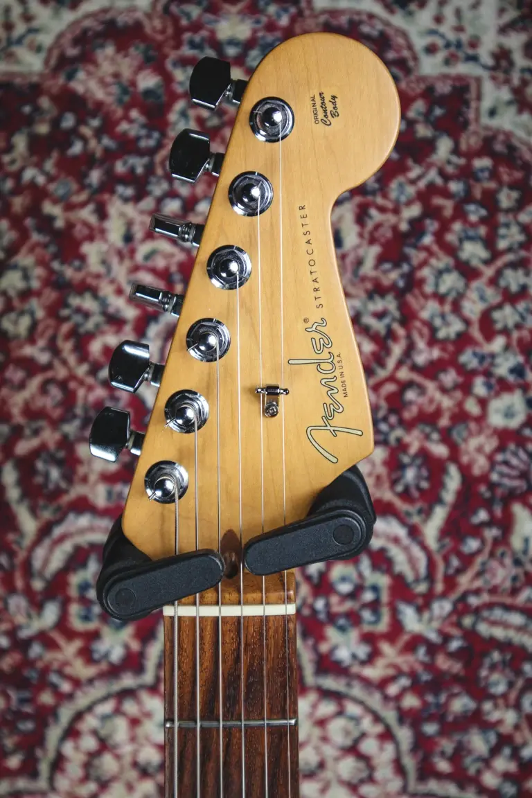 Thumbnail: Front headstock with Fender logo on Fender USA Roadhouse Stratocaster, 2000, White Blonde