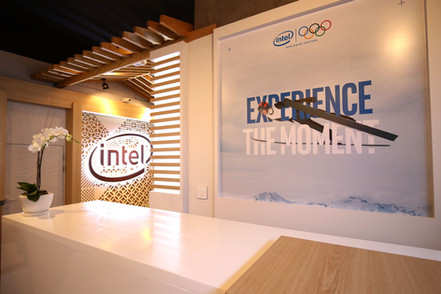 775114359CS00228_0702_Intel.JPG