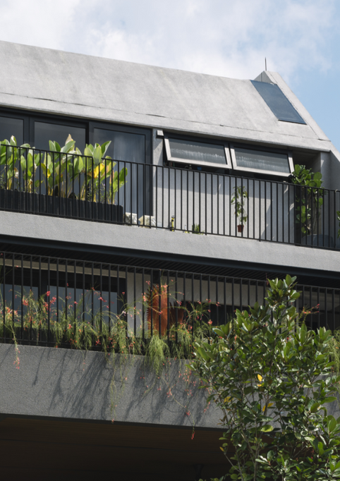 House 12