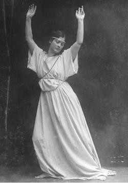 Isadora Duncan.png