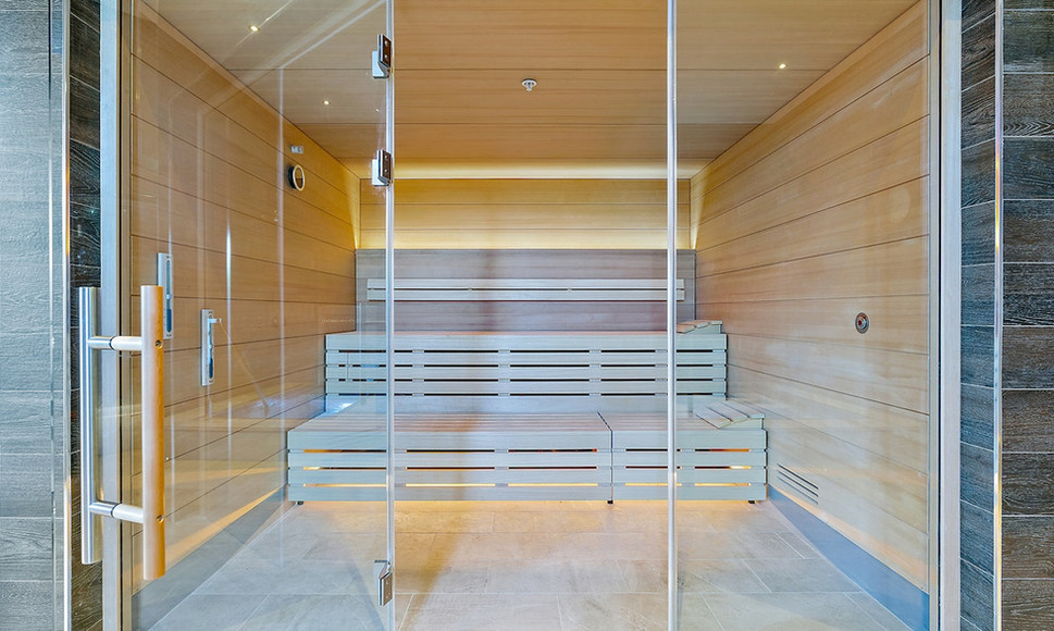 admirals_Half_width_landscape_sauna_1.jpg