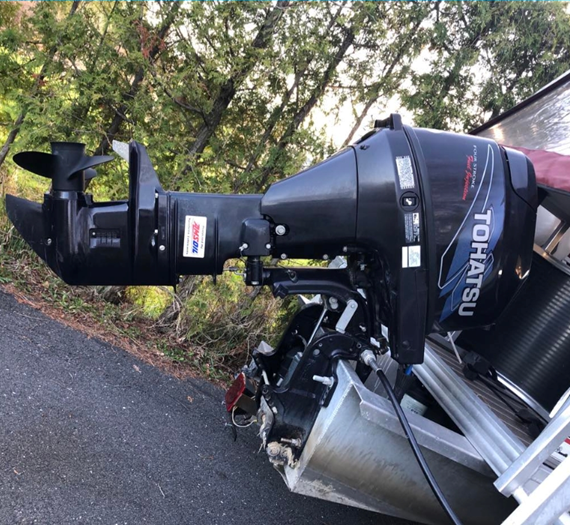 MOTEUR 30F TOHATSU