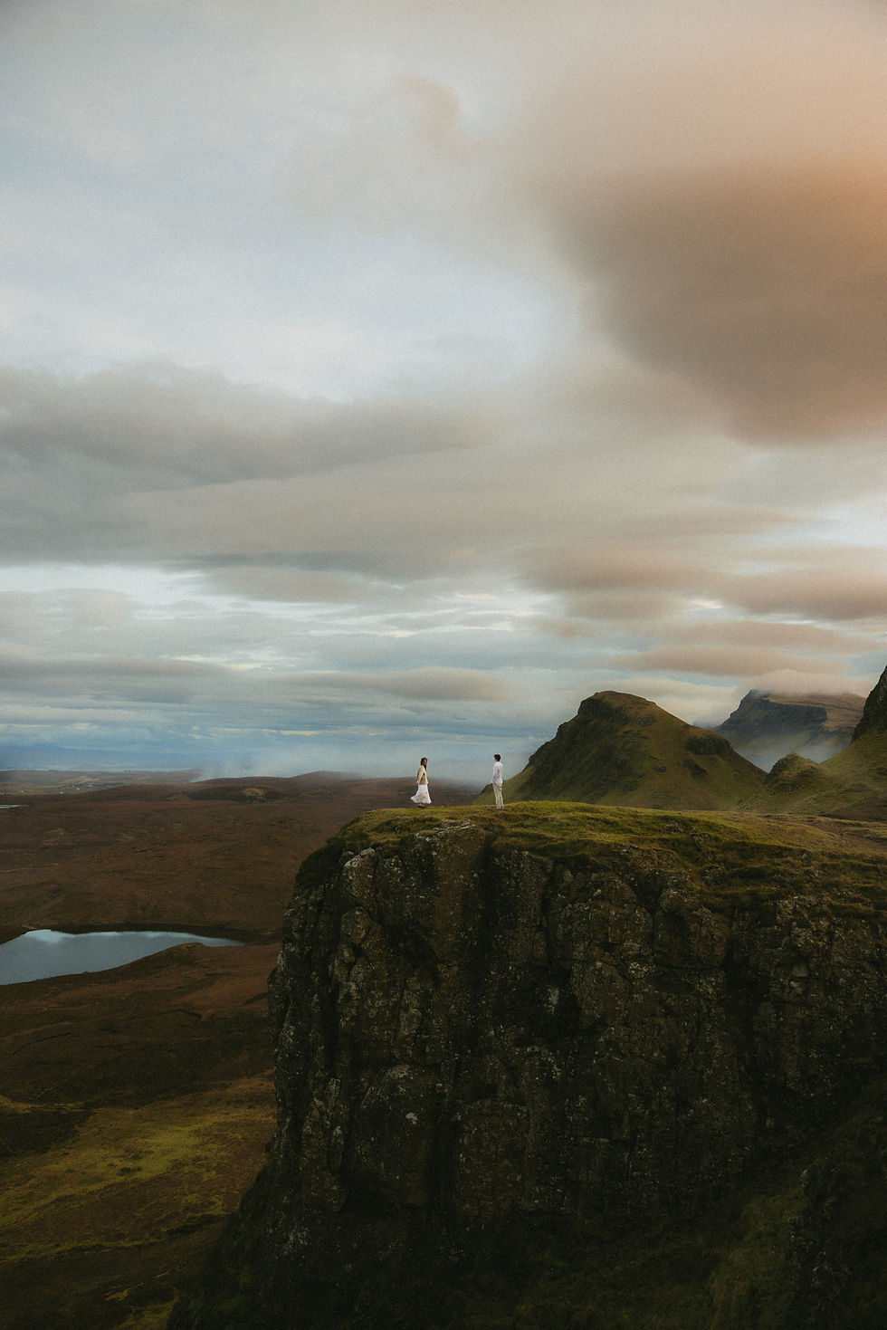 Tara & Harry cinematic couple session on Isle of Skye