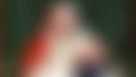 10 months old and Santa is coming! 