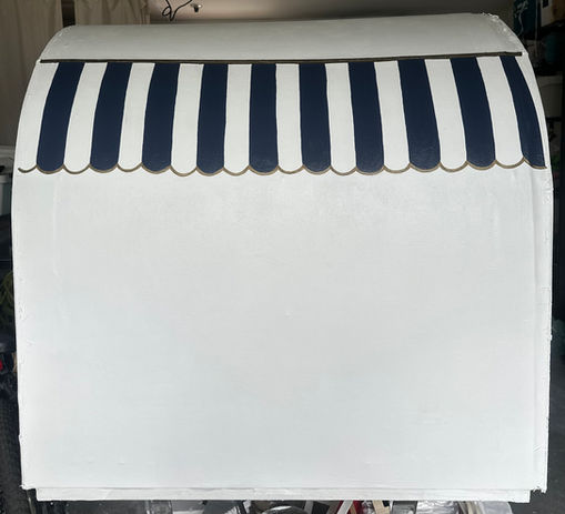 Front of Teardrop Camper before painting the logo on it. 