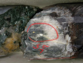 Kaiser Reef spots visible gold at Victorian gold project