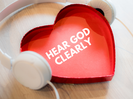 How to Hear God's Voice Clearly: 4 Essential Tips for Prophetic Believers