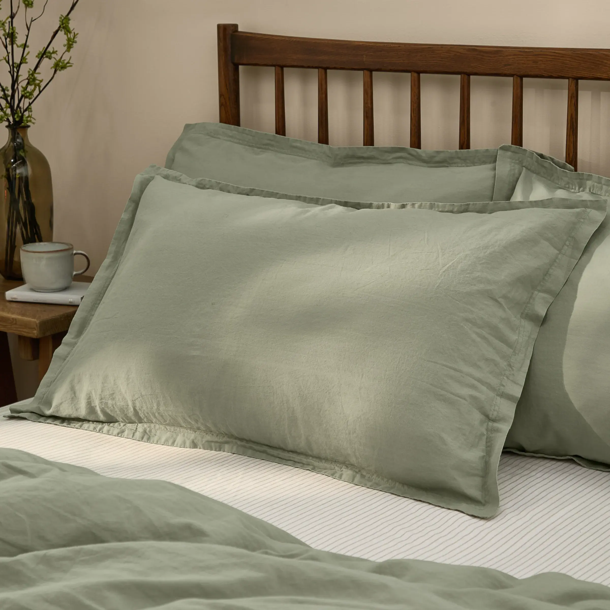 Hebden Washed Cotton Pillowcase Pair (Bay Green)