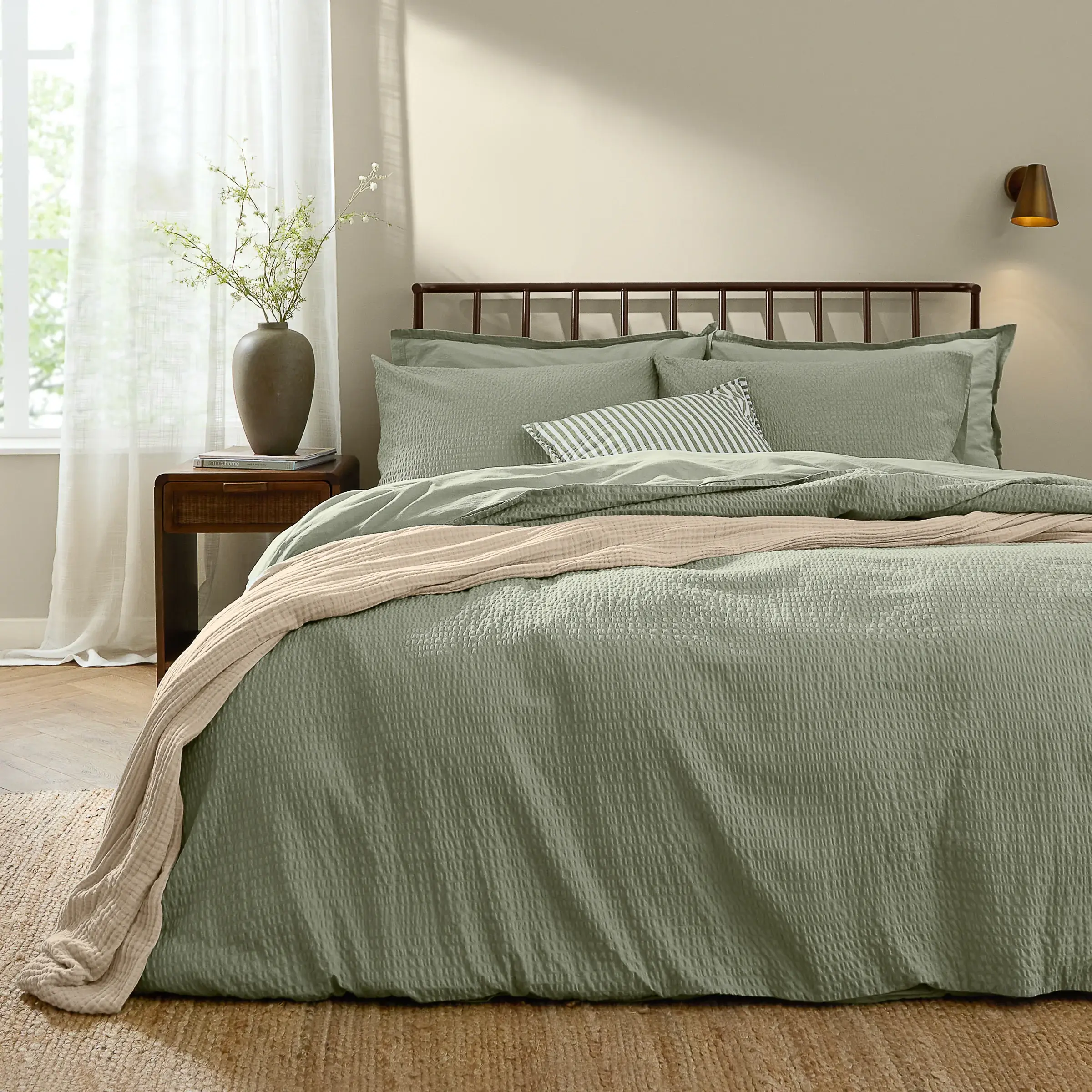 Hebden Relaxed Seersucker Duvet Cover Set (Bay Green)