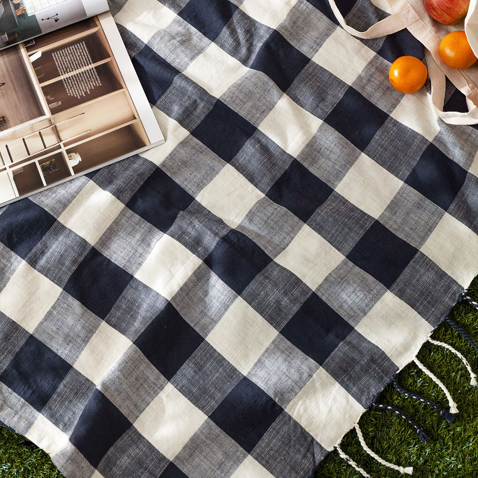 Thumbnail: Chesil Check Tasselled 100% Cotton Throw (Natural)