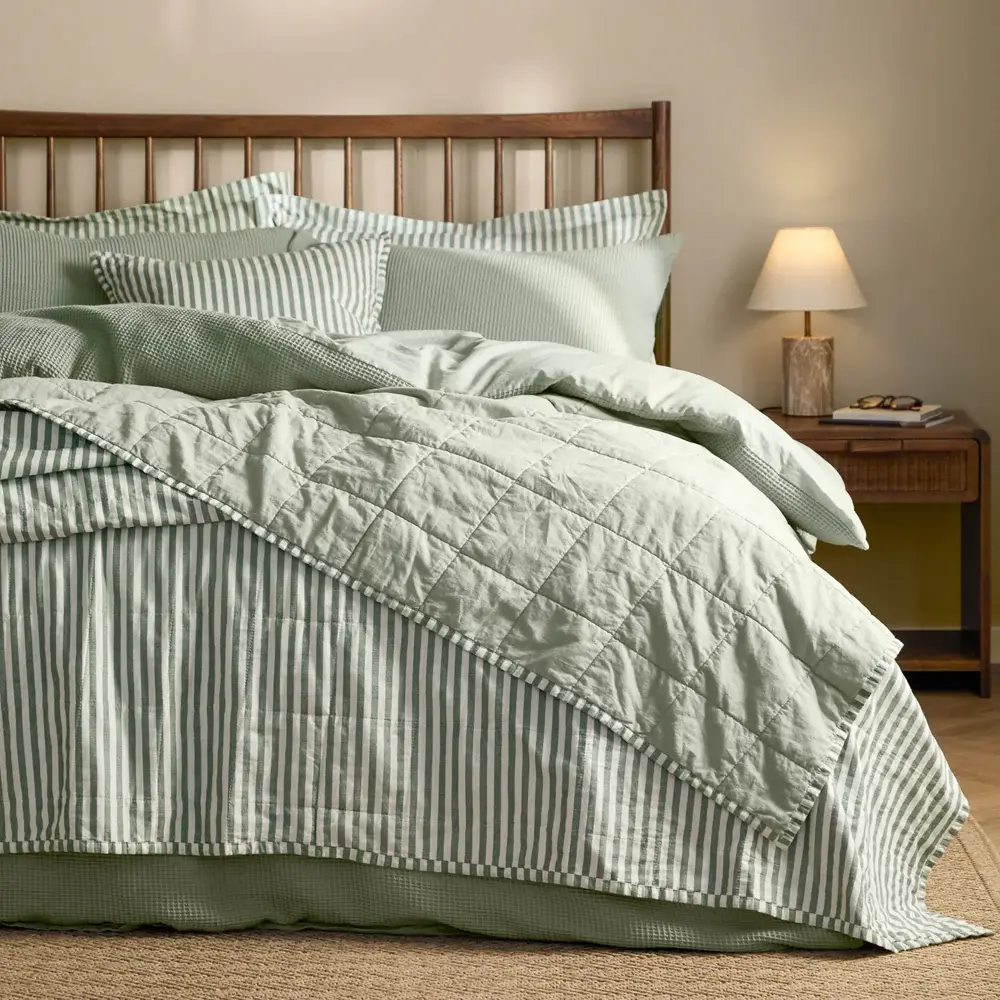 Hebden Quilted Stripe 100% Cotton Bedspread (Eucalyptus/Bay Green)