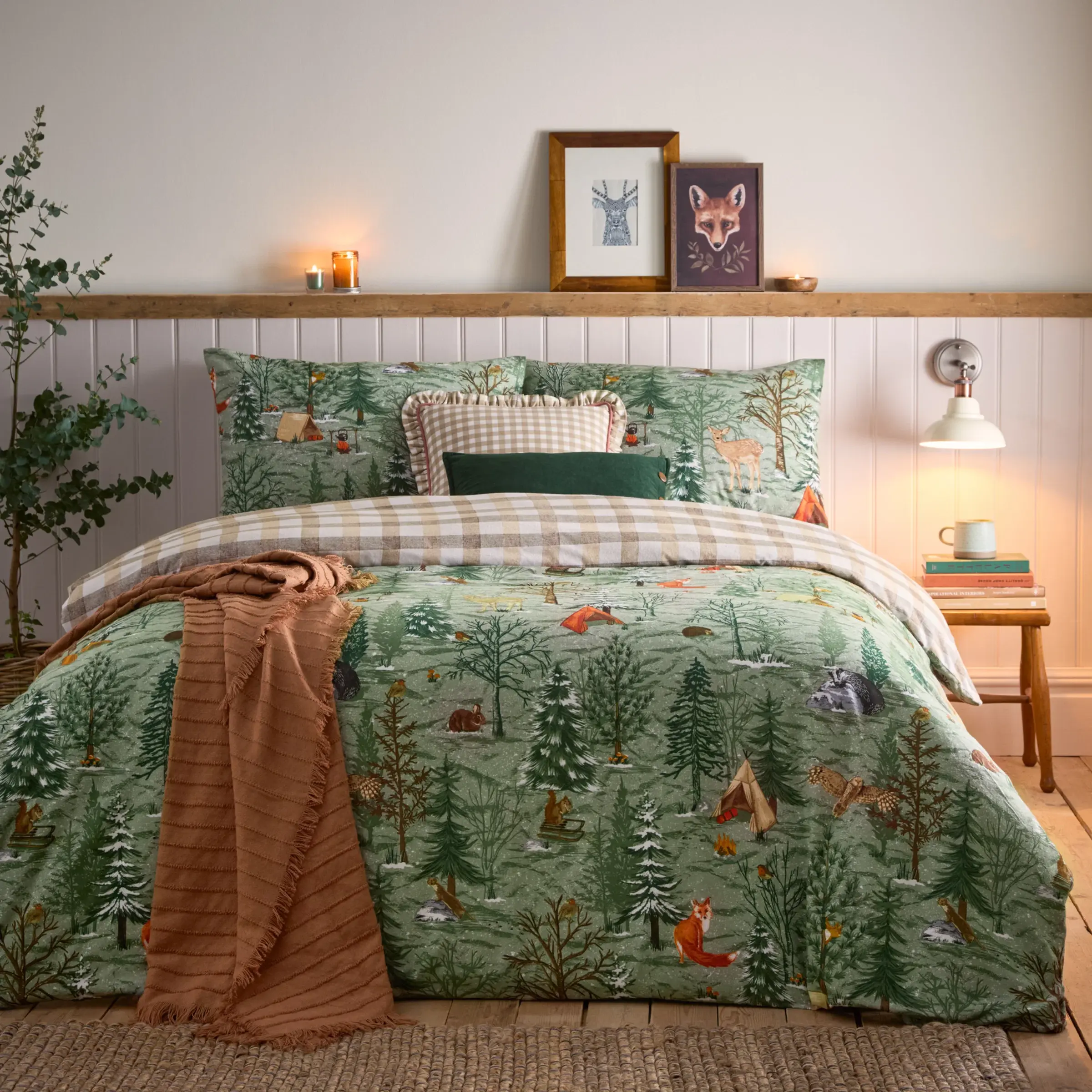 Lodge Wood 100% Brushed Cotton Duvet Cover Set (Oak Green)