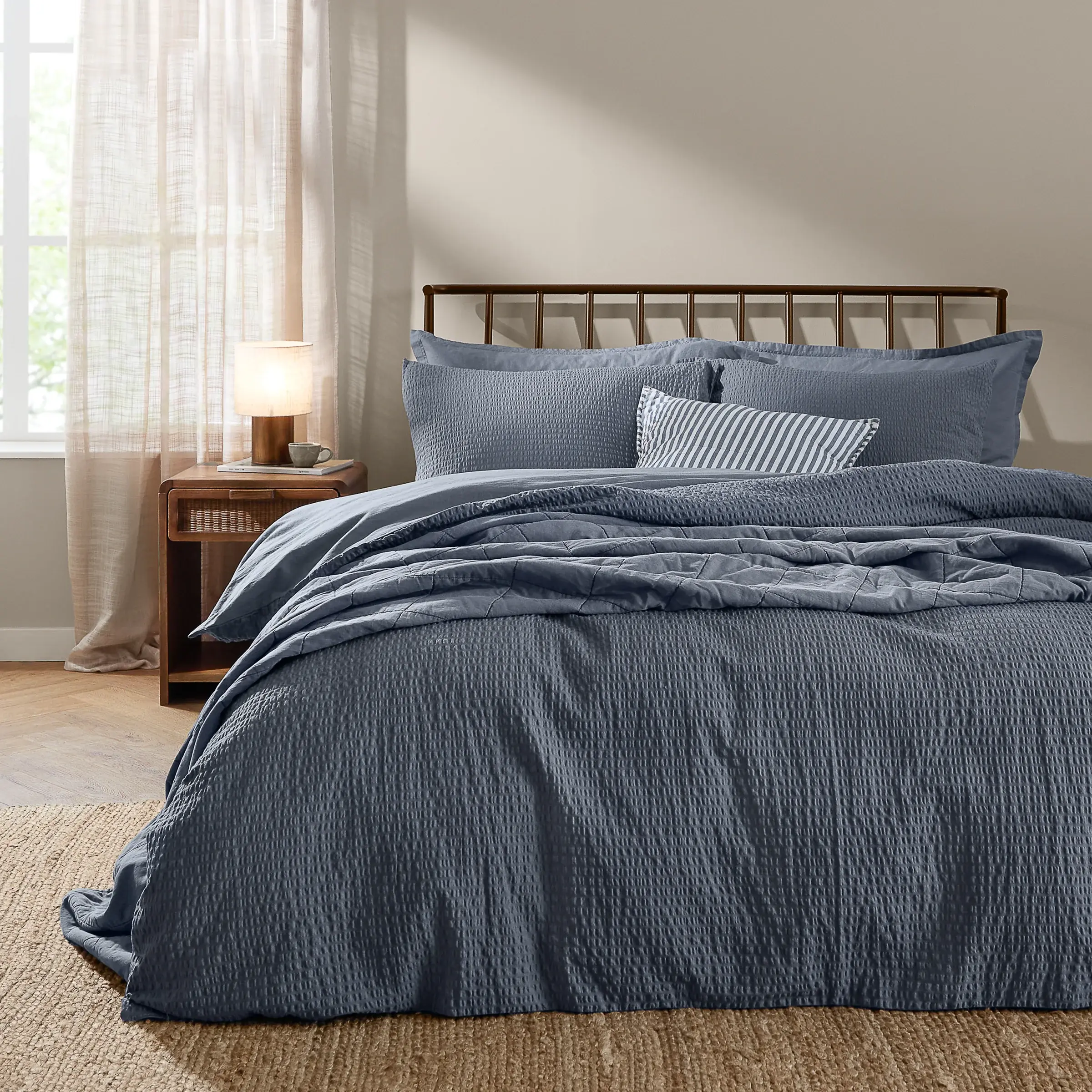 Hebden Relaxed Seersucker Duvet Cover Set (Denim Blue)