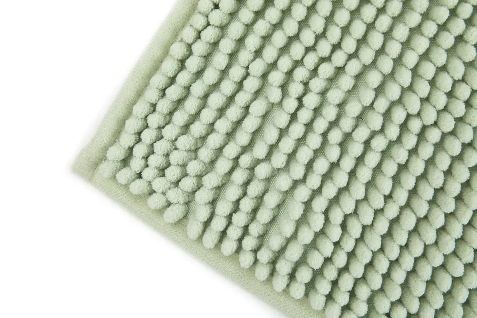 Thumbnail: Marlow - Soft Touch Non-Slip Bathroom Rug (Silver)