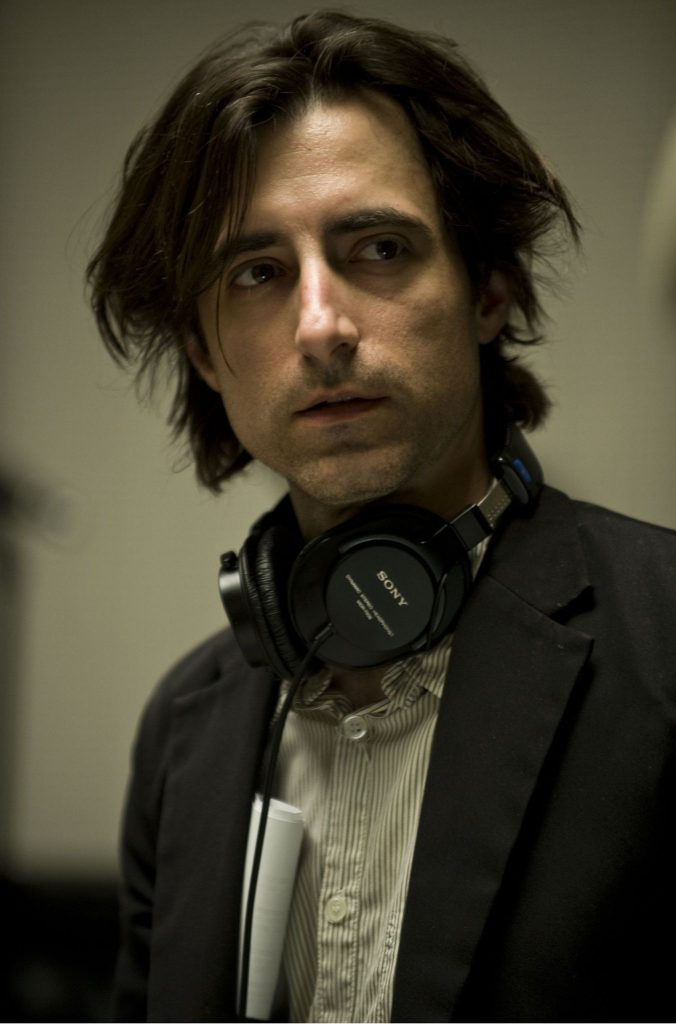 Noah Baumbach dirige Scarlett em sua melhor atuação.