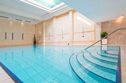 Schwimmbecken4