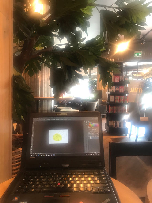 38+2, Honey jar logos and Thesis at Espresso House