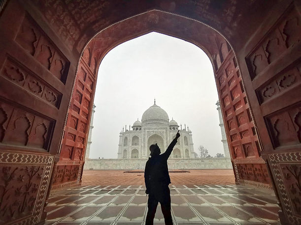 taj%2520mahal%2520me_edited_edited.jpg