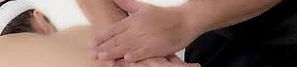un des gestes du massage de Breuss