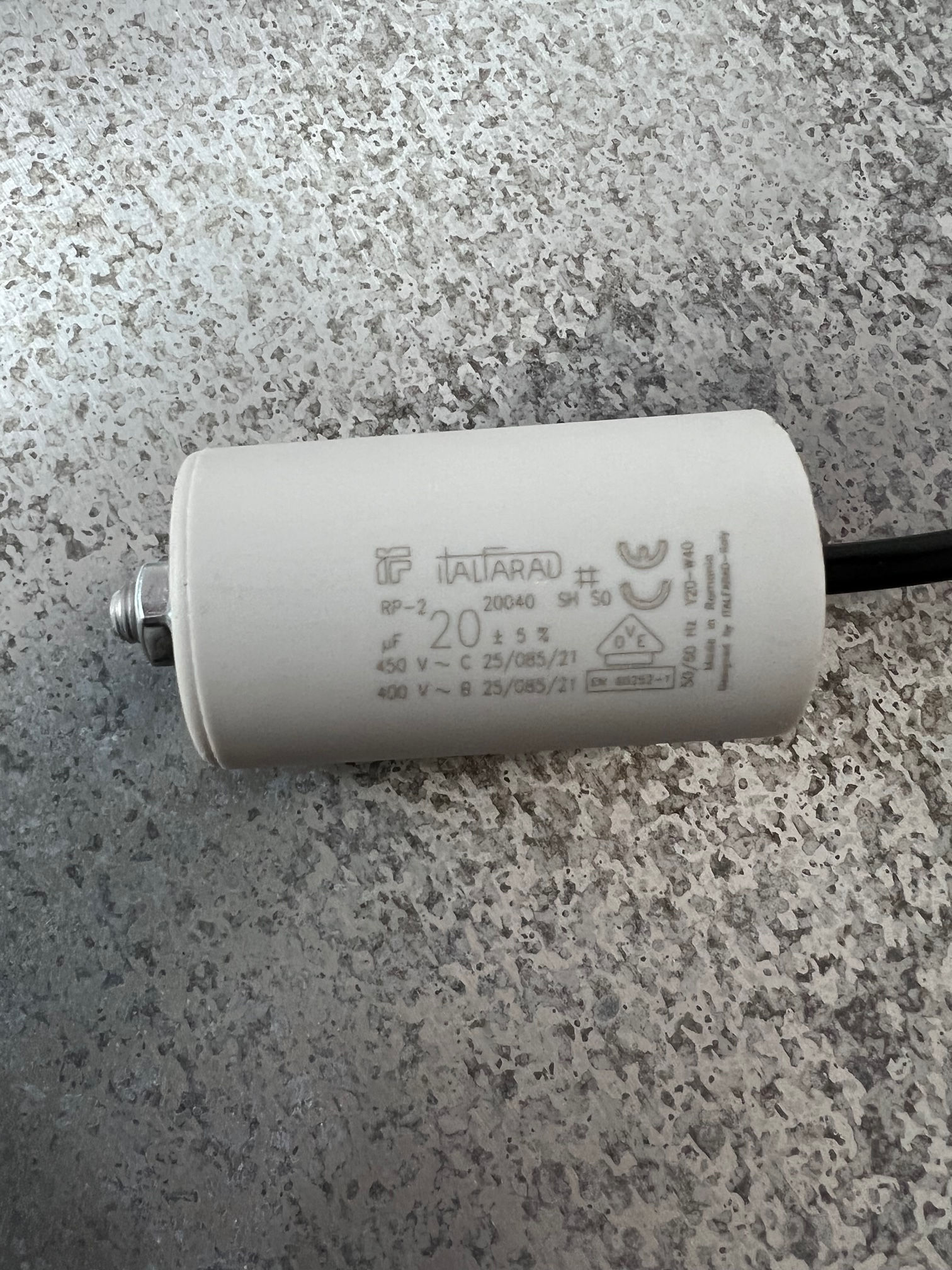 Electric motor run capacitor 20MF