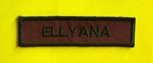 Thumbnail: Nametag (Background Warna Tulisan Hitam)