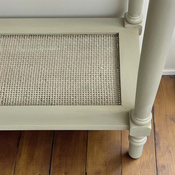 Venice Side Table in Sweedish Taupe