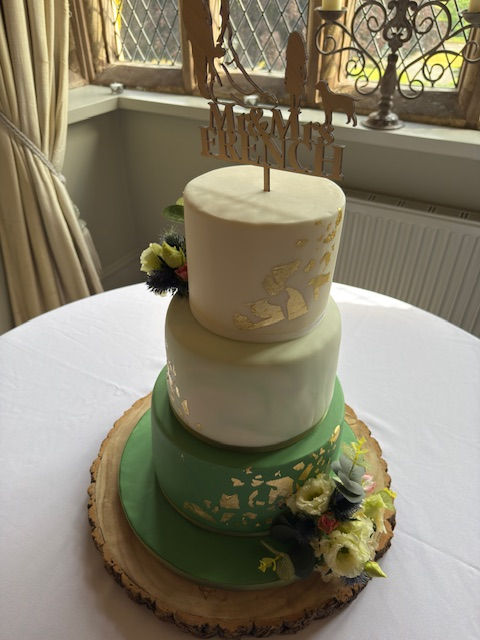 green 3 tier wedding cake