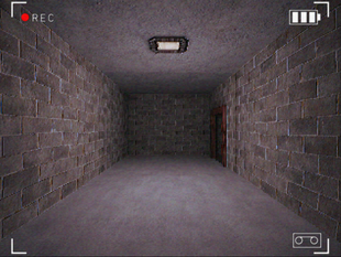 GHOSTWARE: TRESPASSER: Explore futuristic scennarios and look for clues in this horror game.