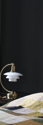 I dettagli in un immobile fanno la differenza nel bene o nel male, come l'eclettica collezione di icone senza tempo del design danese proposta da Louis Poulsen.
Ogni pezzo dell'artista, come in questo caso rispecchia raffinatezza, eleganza ma soprattutto estro nella sua semplicità.
Progettista: @louispoulsen