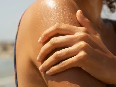 Psoriasi in estate: come affrontare la stagione calda seguendo il Metodo Apollo
