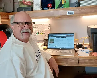 munroe author pic.webp