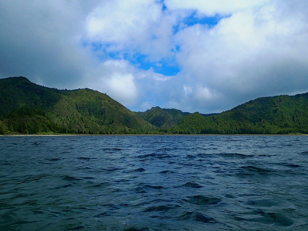 Swimming in Lagoa do Fogo
