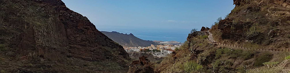 Walking in Tenerife - Hiking Barranco del Infierno