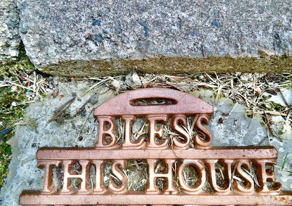 Photo essay : What is Home.