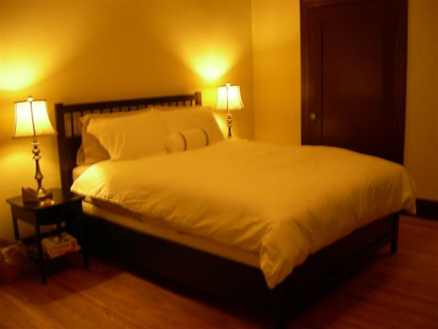 Los Robles bedroom