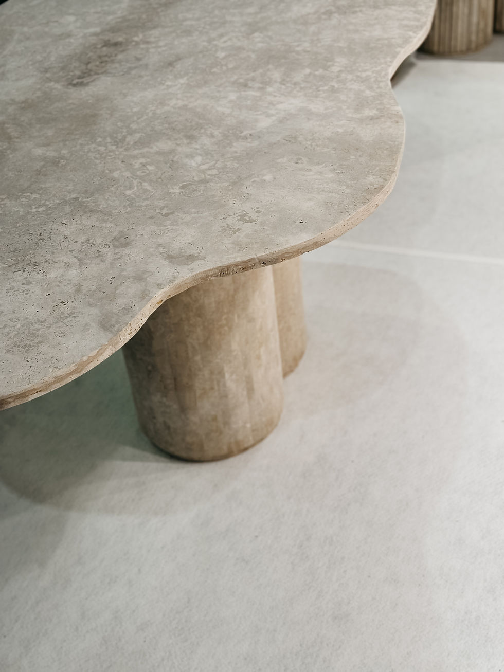 Miniature : TABLE CÉLESTE 180CM