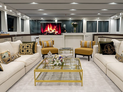 Luxury Yacht Charter - High Deluxe Yacht - Motorsailer - Perla del Mare - Salon
