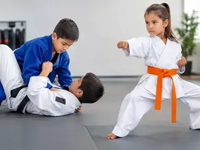 Jiu-Jitsu versus karatê infantil: qual escolher?