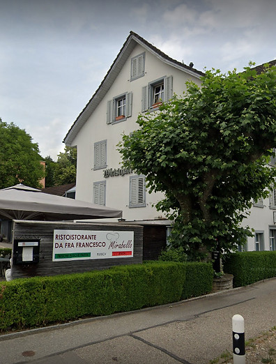 Restaurant aussen Sommer_edited.jpg